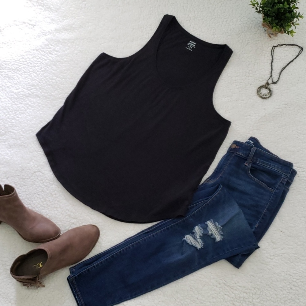 Old Navy black relaxed  tunic tank EUC